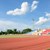 Sportplatz mit Laufbahnen